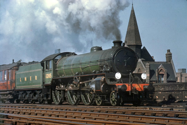 Click for full size image in a pop-up window. Use 'X' to close