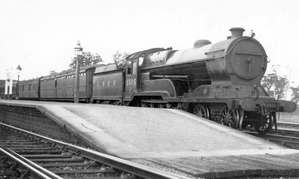 Click for full size image in a pop-up window. Use 'X' to close