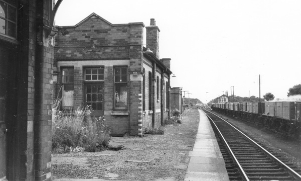 Click for full size image in a pop-up window. Use 'X' to close