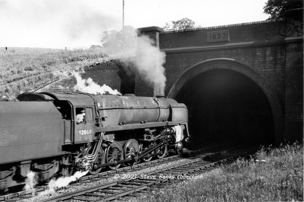 Click for full size image in a pop-up window. Use 'X' to close