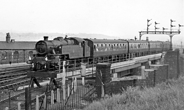 Click for full size image in a pop-up window. Use 'X' to close