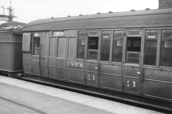 Click for full size image in a pop-up window. Use 'X' to close